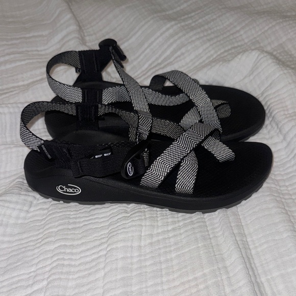 Chaco Black and White Sandals - Picture 1 of 5